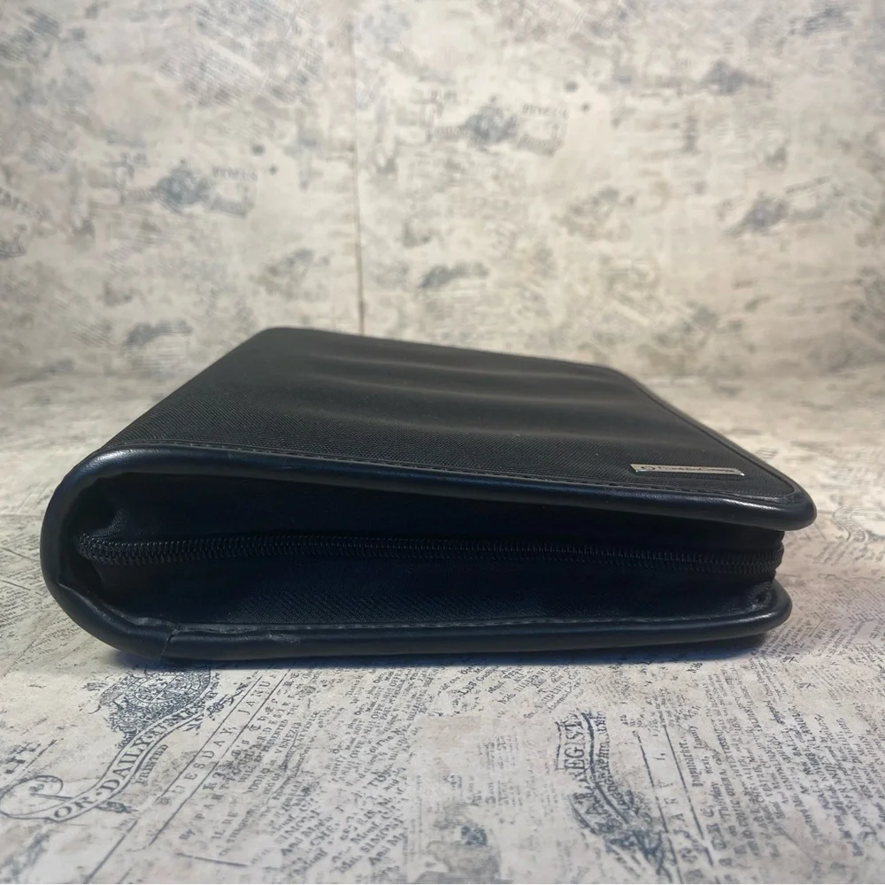 Franklin Covey canvas and trim leather organizer binder